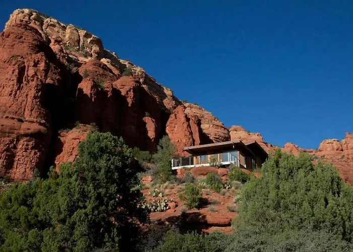 Creative Stellar Views Near Chapel For Family *