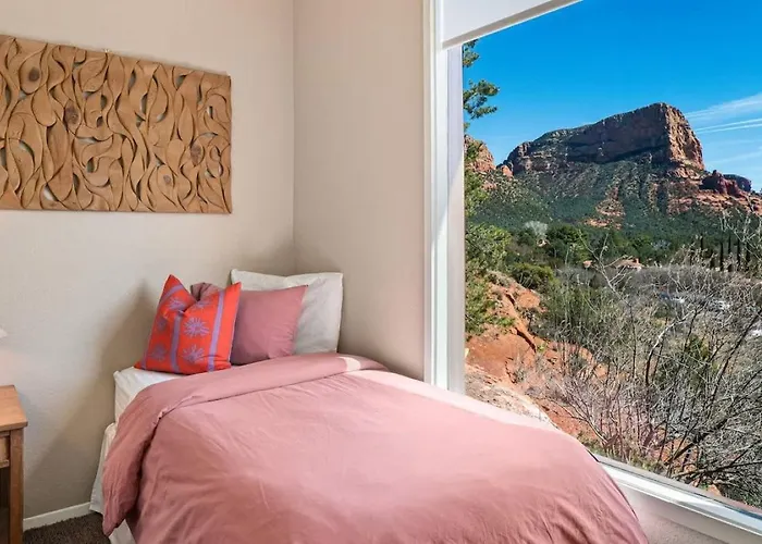 Creative Stellar Views Near Chapel For Family *