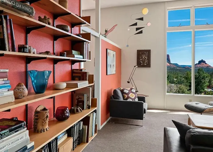 Holiday home Creative Stellar Views Near Chapel For Family