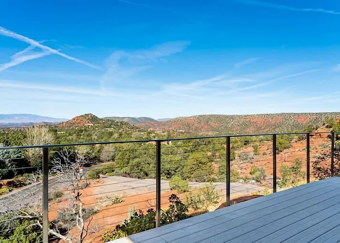 Creative Stellar Views Near Chapel For Family *
